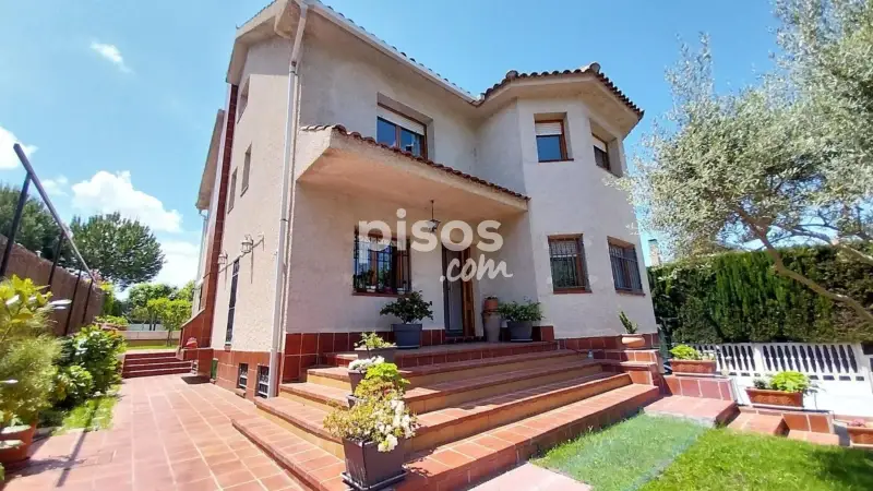 Chalet en Pozuelo de Alarcon Fuente de la Salud