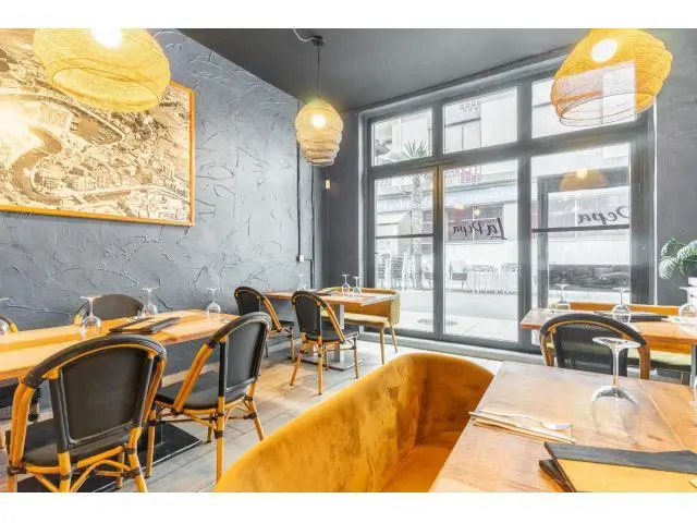 Traspaso Restaurante Parrilla Luarca Centro Alta Rentabilidad