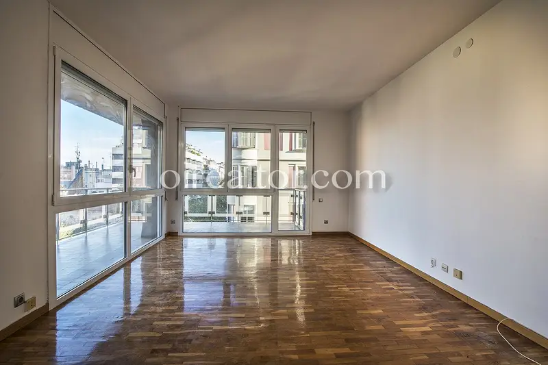 Piso en Alquiler Sant Gervasi-Galvany 5 habitaciones 3 baños 2 parkings