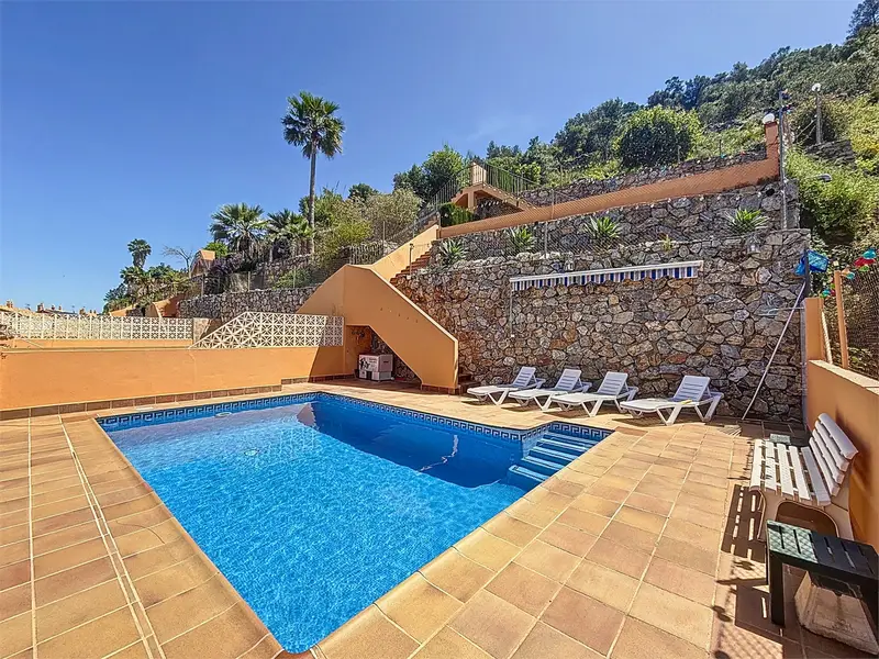 Adosado 5 Dormitorios Malaga 7 Habitaciones 4 Banos 315m2