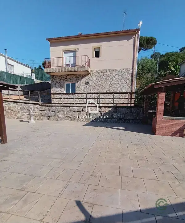 Casa en Vidreres con Piscina y Jardin - 4 Habitaciones