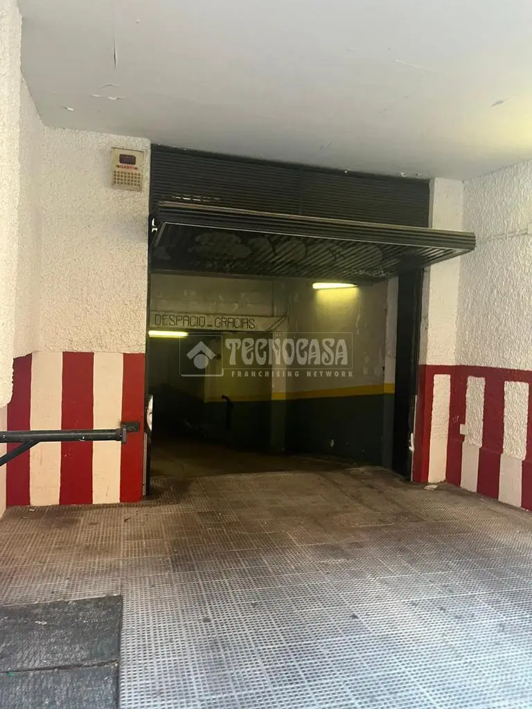 Box/plaza de garaje en venta en Chamartín