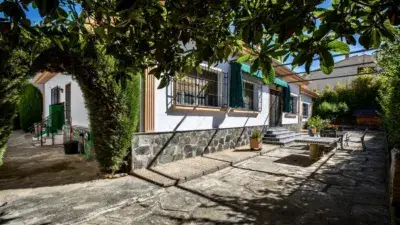 Villa en Orgiva 4 dormitorios Jardin 2500m2