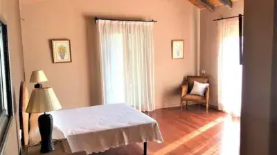 Villa en Venta en Estepona Guadalobon con Vistas al Mar
