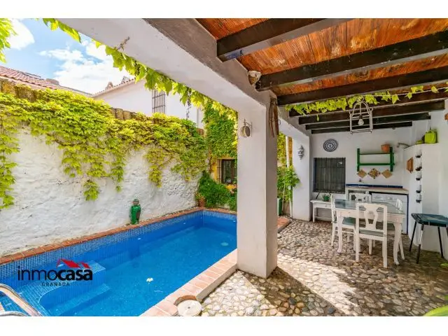 Casa Rural Amueblada con Piscina cerca del Pantano de Los Bermejales