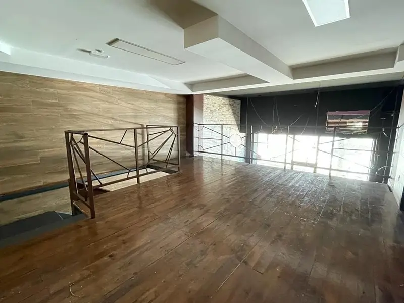 Local Comercial en Alquiler Ponferrada Centro 100m2