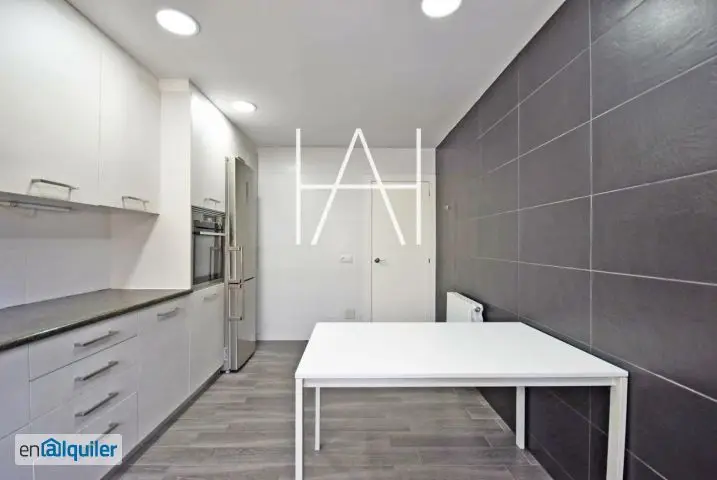 Alquiler casa 2 baños Alella 243m² jardín terraza garaje piscina