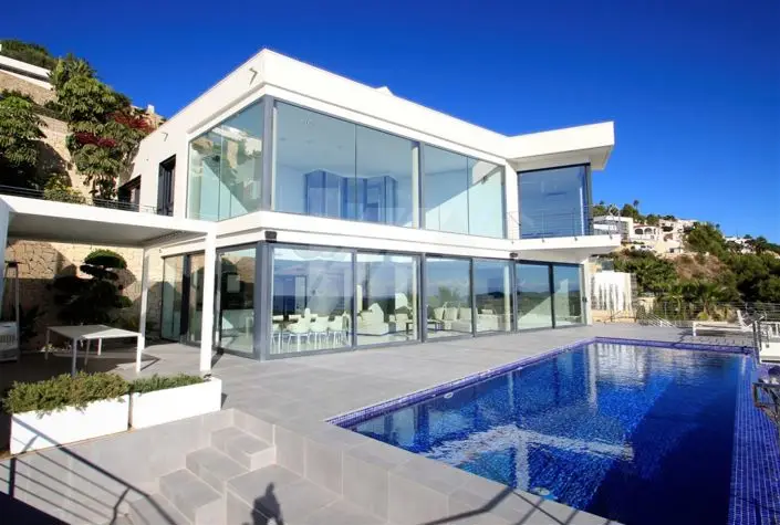 Villa de Lujo 4 Dormitorios en Venta Benissa Costa