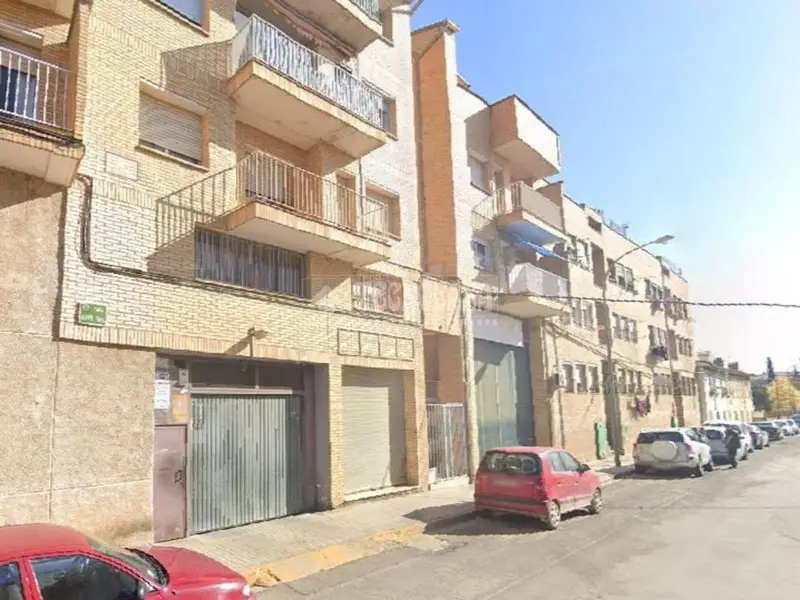 Plaza de Garaje con Trastero en Huesca
