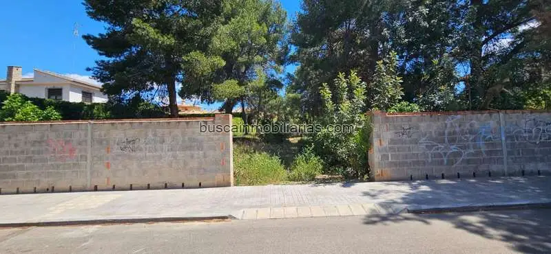 Parcelas en Venta Paterna  2 Viviendas o 6 Adosados