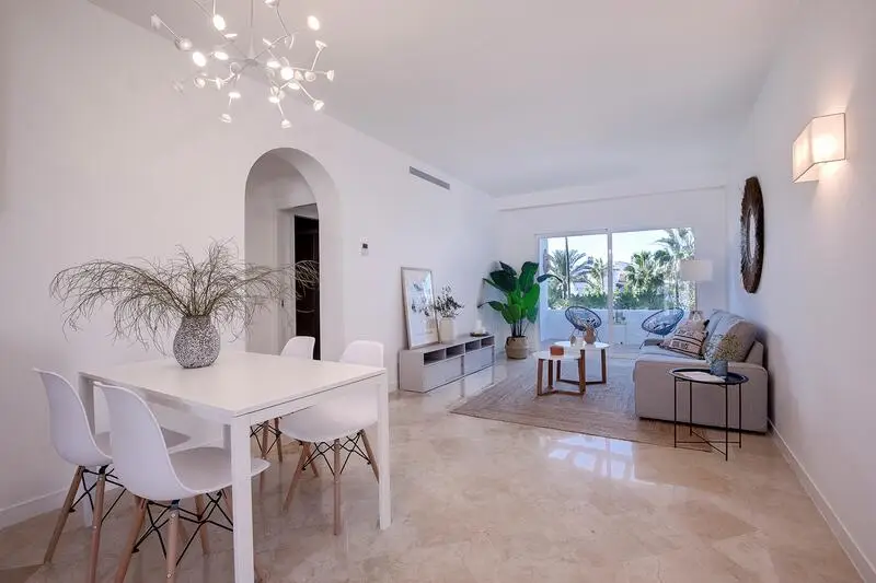 Apartamento en Venta Costalita 2 Dormitorios 2 Baños Reformado