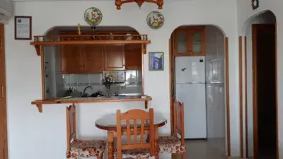 Apartamento en alquiler en Al-7107, 1