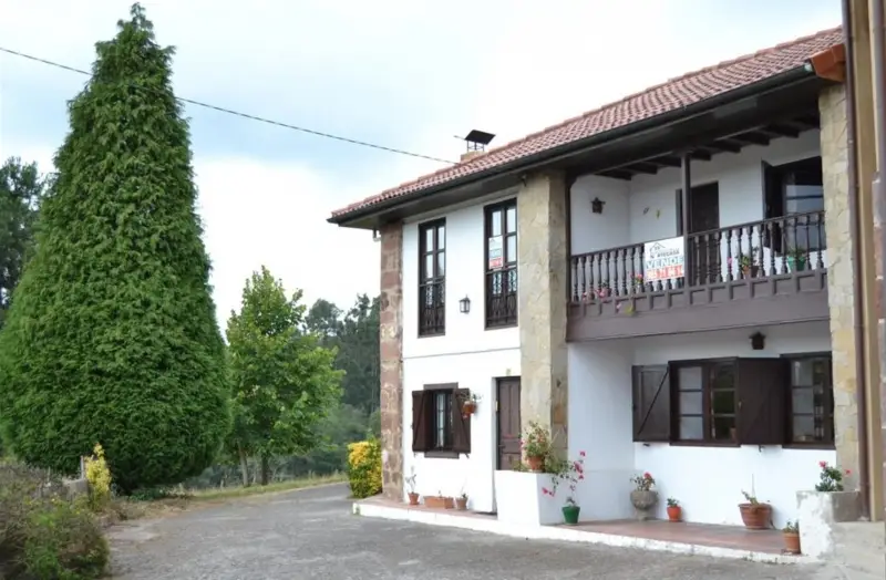 Casa Rústica en Asturias con Vistas a Picos de Europa