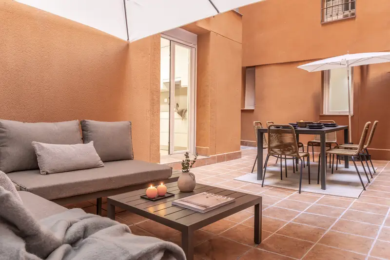 Apartamento 3 Dormitorios Madrid Almagro Cerca Metro
