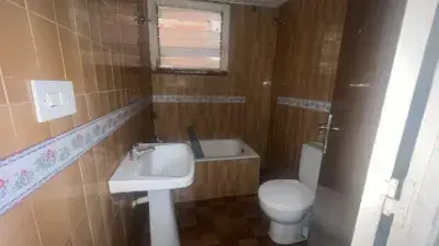 Piso en venta en Carretera de Cardona, cerca de Muralla de Sant Domènec