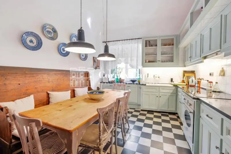 Casa en venta Rupià Girona 445m2 3 plantas amplia terraza