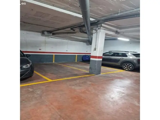 Plaza de Aparcamiento en Venta Garaje Seguro