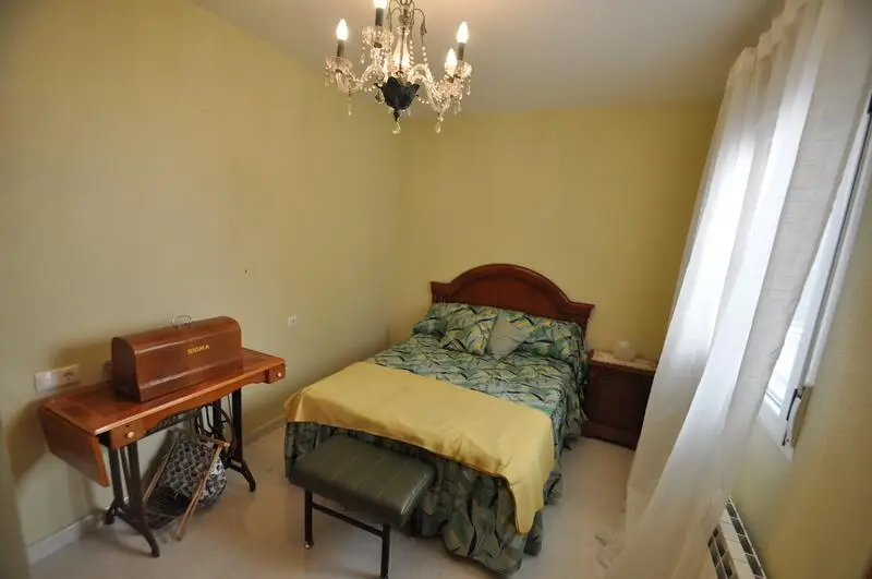 Apartamento 3 Dormitorios Pinoso Centro con Terraza y Barbacoa