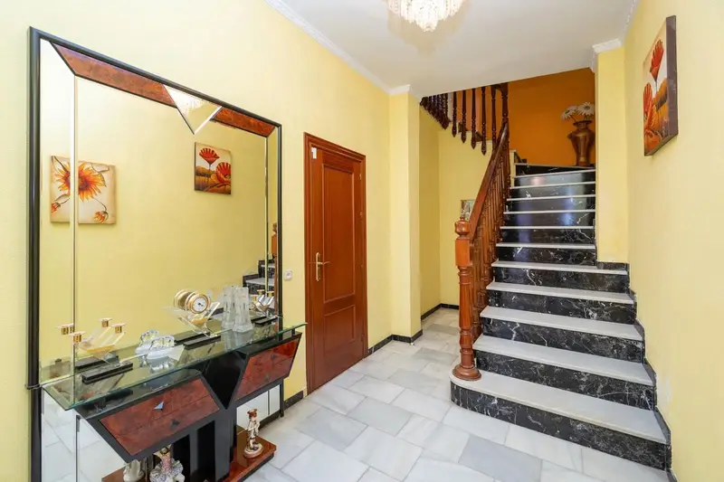 Chalet en Venta en Maracena Gran Capacidad