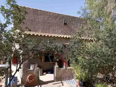 Casa Chalet en Jumilla Murcia 3 Dormitorios Jardin Establo