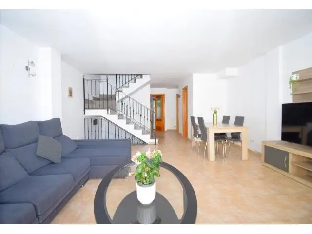 Triplex en Muro con Terrazas, Parking y Vistas