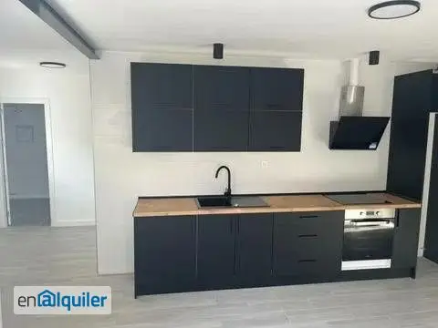 Estudio en Pedregalejo cerca de la playa