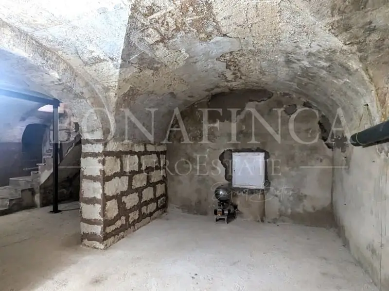 Casa en Venta Felanitx Mallorca 452m2 Local Comercial 240m2