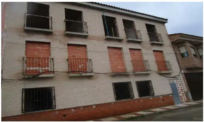 5 Viviendas Mora Toledo Promocion Parcializada