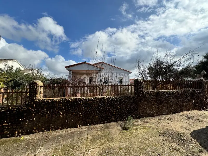 Casa en venta en Cardiel De Los Montes