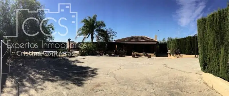 Finca Rustica con Piscina en Aznalcazar