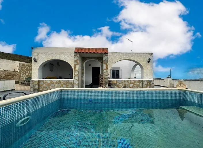 Villa en Venta Agost 4 Dormitorios 2 Baños Piscina Vistas Panoramicas