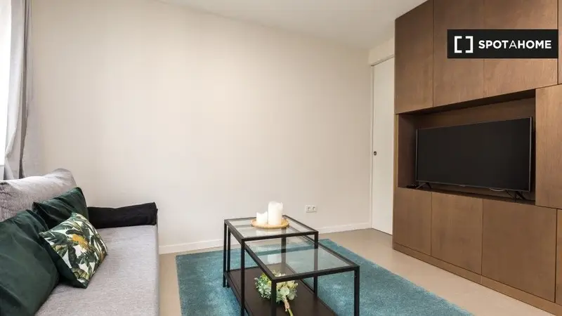 Apartamento 3 Dormitorios 1 Ba																																																																																																																																																																																																																																																																																																																																																																																																																																																																																																																																																																																																			
 Barcelona Alquiler