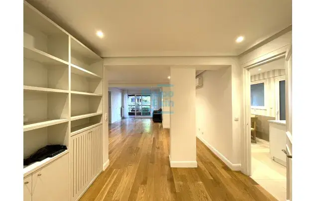 Alquiler piso 4 dormitorios San Sebastián 120m2