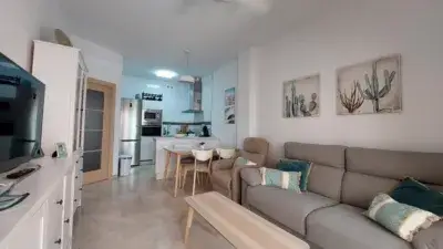 Apartamento en venta en El Portil Centro, reformado con terraza y piscina
