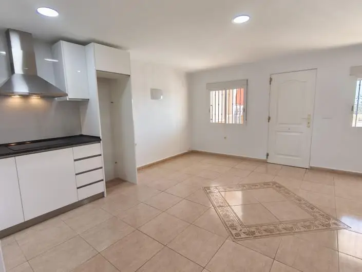 2 Bed Townhouse for sale