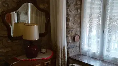 Casa en venta en Calle Barrio Fondo, Número 3