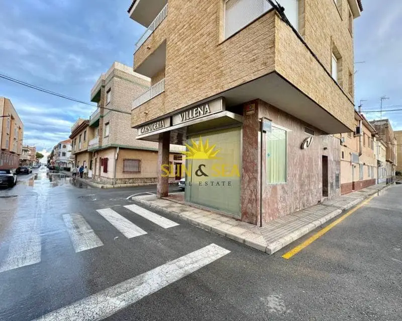Local Comercial en San Pedro del Pinatar Cerca de la Playa