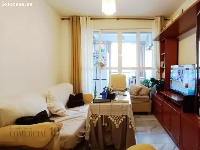 Oficina En Venta En Irún: Espacioso Piso Con Tres Dormitorios