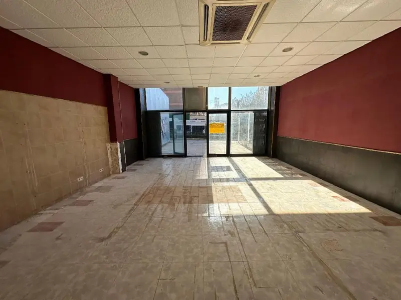 Venta Local Comercial Playa Levante Benidorm