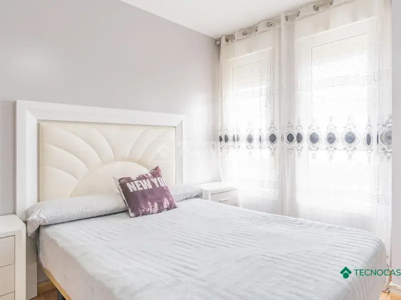 Piso en Venta en Vícar  2 Dormitorios  Amplia Terraza
