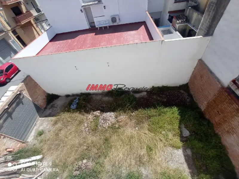 Venta Terreno en Centro Les Roquetes 98m2