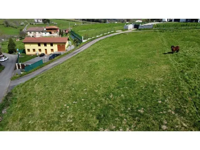Parcela Edificable 1581m2 Las Regueras Vistas Fantásticas