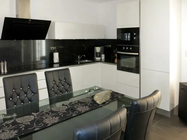 Casa-Villa de 2 Dormitorios alquiler Cambrils, España