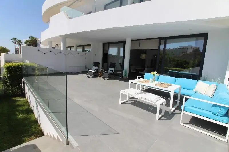 Apartamento 2 Dormitorios Higueron West Fuengirola