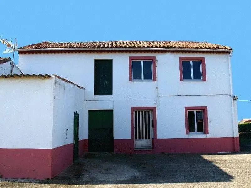 Casa Rural con Cuadra y Hórreo en Ferrero Gozón