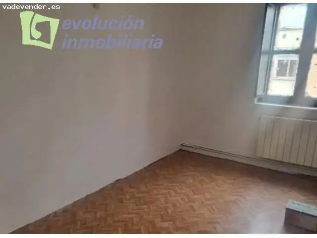 Piso Gamonal Burgos 3 Dormitorios Para Reformar