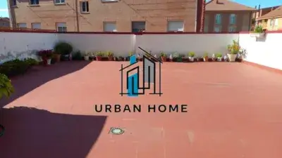 Piso en Venta Trobajo del Camino 3 Habitaciones Terraza 80m2