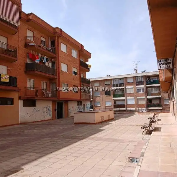 Piso en Venta Cuellar Zona Santa Clara