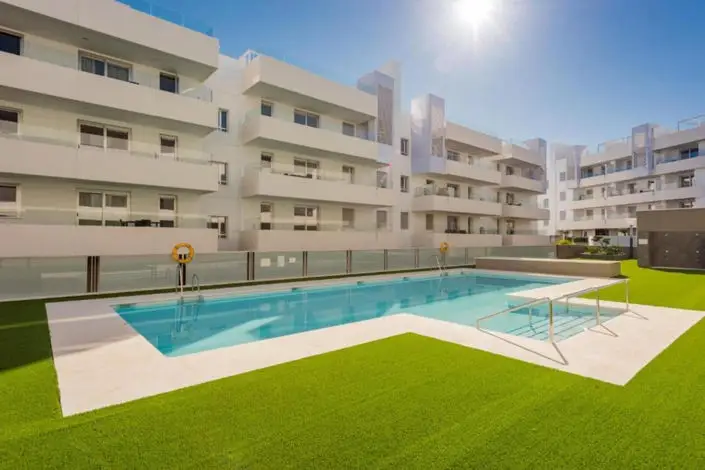 Apartamento 2 Dormitorios San Pedro Playa - Garaje Privado