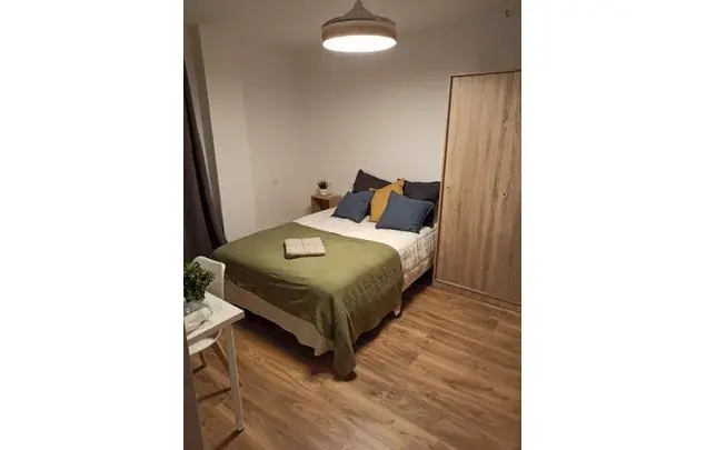 Alquiler Apartamento 6 Dormitorios Velez Malaga Centro
